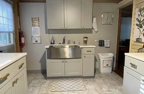 Interlochen Cottage | PONTOON NOW INCLUDED! Waterfront Duck Lake Cottage Interlochen, Traverse City!