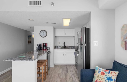 North Myrtle Beach Apartment | Pool- 2 Beds- Oceanfront Corner at Buena Vista