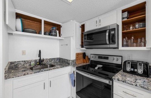North Myrtle Beach Apartment | Pool- 2 Beds- Oceanfront Corner at Buena Vista