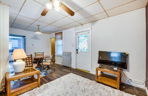 Bath Apartment | Pool Access Bath Vacation Rental Condo!