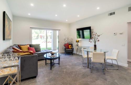 Palm Springs Apartment | Pool Access Golf Course Condo in Cathedral City!