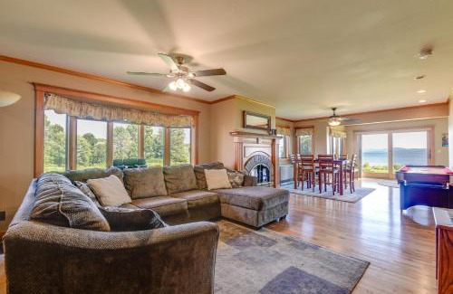 Newport Center Apartment | Pool Access Waterfront Lake Memphremagog Condo!