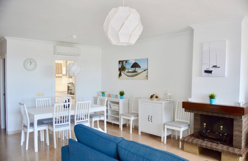 El Perello House | Pool and Beach View House