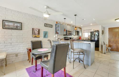 North Scottsdale Apartment | Pool and Hot Tub Access! Chic Condo in Scottsdale