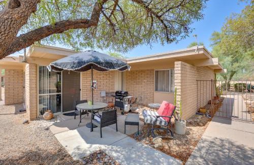 North Scottsdale Apartment | Pool and Hot Tub Access! Chic Condo in Scottsdale