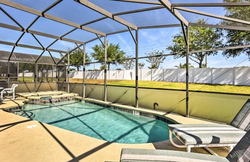 Solana Villa | Pool and Hot Tub Resort-Style Davenport Villa