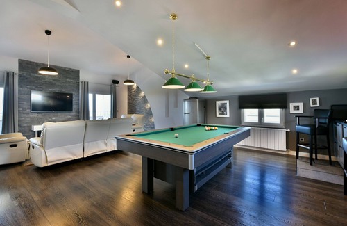 Vodnjan Villa | Pool-Bar Villa Vodnjan/~50m2 heated pool/Seaview/4km beach/SPA Jacuzzi