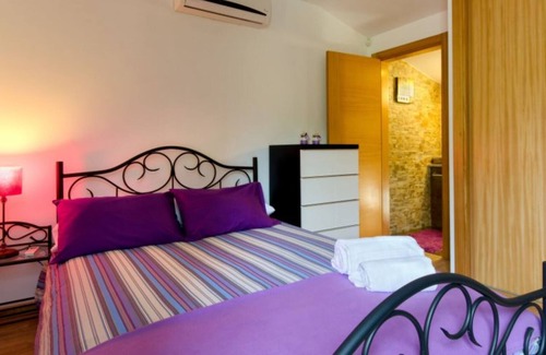 Melgaco Villa | Pool | BBQ | Wi-Fi | Parking | New to Vrbo