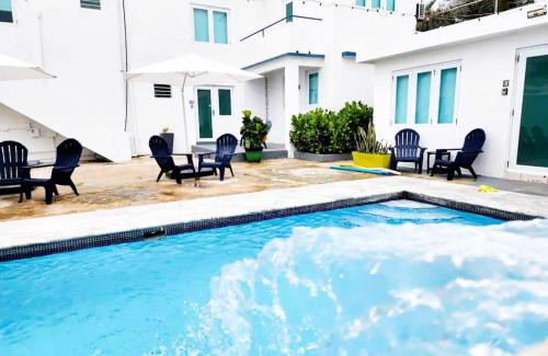 Punta Las Marias Apartment | Pool Close To The Shore Complimentary Treats