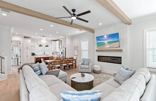 Seagrove Beach House | Pool, Close to Beach, Luxury, 6 Ensuite Bedrooms