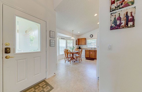 Orange Tree House | Pool home close to Golfing and Theme parks