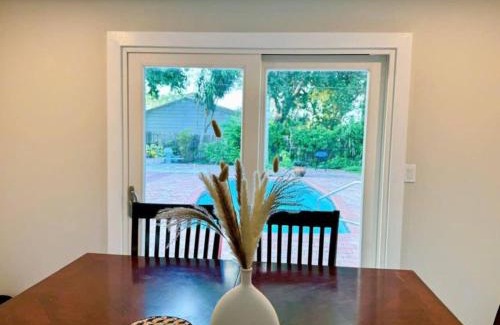 Seminole House | Pool home in Seminole 5miles to beach