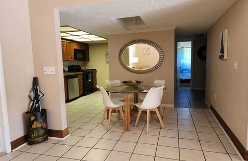 Indian River Estates House | POOL HOME NEAR BEACH AND RIVER
