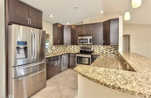 Willoughby Acres House | POOL HOME, , NEAR THE BEACH, PET FRIENDLY