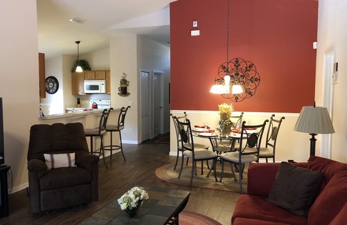 Sandy Ridge House | POOL HOME. PROMO RATES. CLOSE TO THEME PARKS + GOLF. EXTREMELY CLEAN. WIFI & BBQ