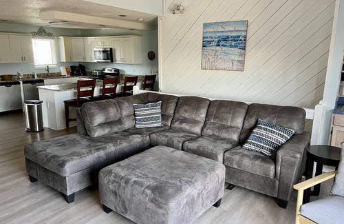 Sandbridge House | Pool, hot tub, family friendly, walk to beach.