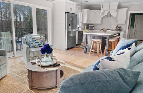 West Dennis House | Pool Hot Tub Near Beach Fire Pit 2 King Primary Bedrooms Shark Lookout