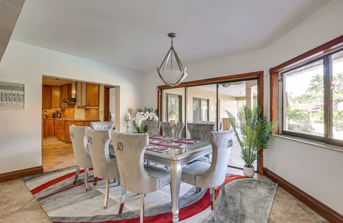 Coral Springs Villa | Pool & Hot Tub: Spacious Villa in Coral Springs!