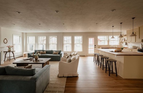 Melrose Park House | Pool, Hot Tub, Waterfront, Designer Finishes