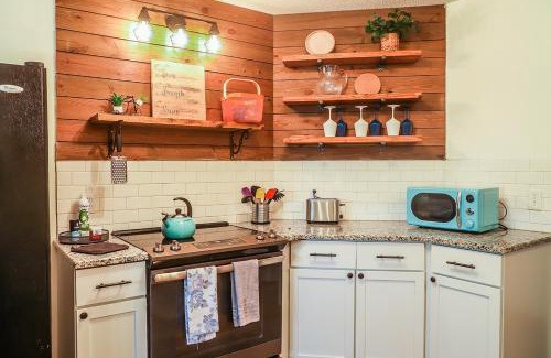 Navarre House | Pool House, Short Drive to Beach, Grill, Smart TV
