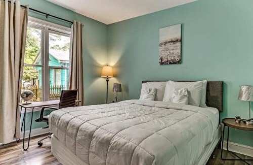 Montgomery House | Pool House! Sweet Sunny Retreat- House 2