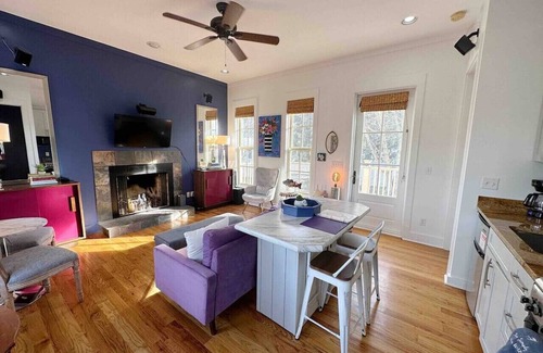Pisgah Cottage | Pool I Trails I Views Nearby I Gorham's Bluff
