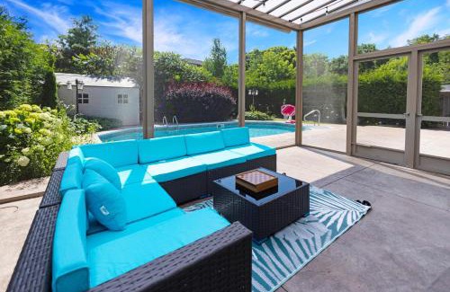 Cambridge House | Pool, King Bed, Patio with BBQ, Fall Hiking Nearby