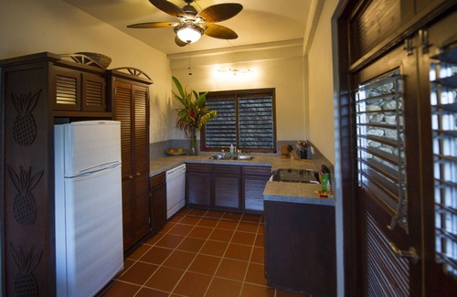 Marigot Bay Villa | Pool Level apartment overlooking Marigot Bay