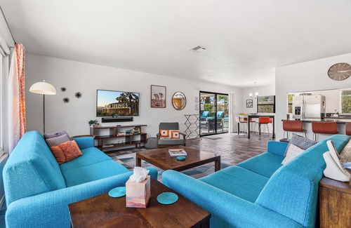 Desert Park Estates House | Pool Mountain Views Luxe Convenience