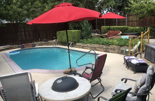Duncanville House | Pool 🏊🏼‍♂️ Oasis 🏝 Amazing Home, Pool, Grills, Fire Pit 🔷 Central Location