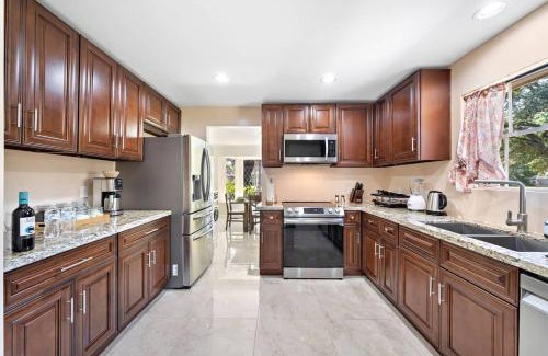 Ponderosa Forest House | Pool Oasis Games Wifi Bbq Yard Sleep 16