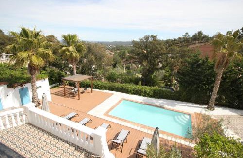 Mont Barbat Apartment | Pool Oasis with Mountain Views