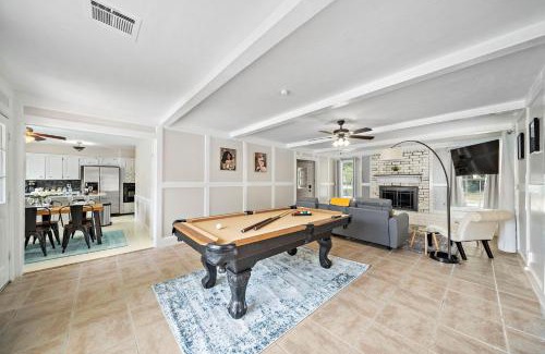 FM 1960 House | Pool Paradise Game Tables Sleeps 16 Grill