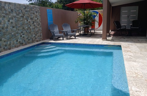 Mayaguez House | POOL PARTY HOUSE keep the family together fit 10 +