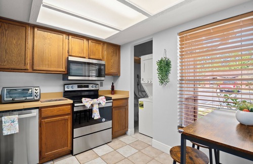 Temple Terrace Villa | Pool Patio Private Yard close to Moffit & USF