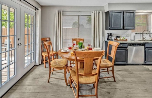 Richardson House | Pool Playhouse: FirePit, Grill, Billiards & Jenga