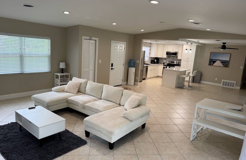 North Fort Myers House | Pool, Privacy & Water Access – Your Fort Myers Getaway Awaits!