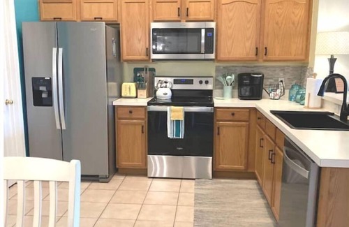 Windwood Bay House | Pool retreat 8 miles to Disney