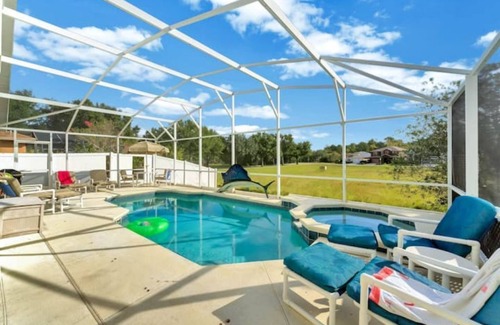 Windwood Bay House | Pool retreat 8 miles to Disney