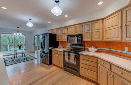 Woodbury House | ★Pool★Sauna ★7Beds 5Acres★Firepit