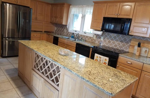 Vass House | Pool side Paradise near Fort Liberty, Pinehurst, Southern Pines, hot tub & Golf!
