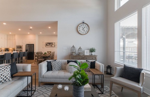 Spring House | Pool, SPA, BBQ, Media Room home in The Woodlands