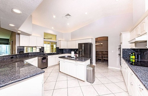 Lake Havasu City House | Pool | Spa | Pool Table | Lake View | Sleeps 24