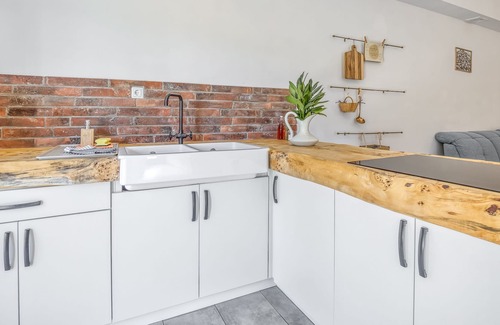 Smarje pri Jelsah Apartment | Pool Suite Hemp, Podplat, Slovenia