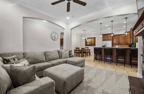 St. George Condo | Pool & Sunshine Retreat - Resort-style Amenities