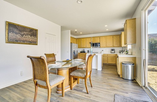 Victorville House | Pool Table & Charcoal Grill: Home in Victorville!