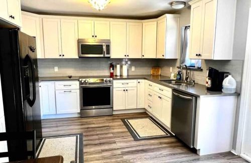 Lewisville House | Pool Theater Convenient Location 4bedroom2 Bath