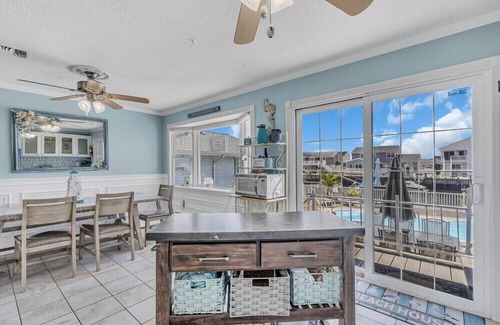 Osborn Island House | POOL, TIKI BAR, WATERFRONT home, 8 LBI Beach passes in Mystic Island NJ