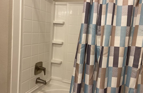Tomball Apartment | Pool View 2 bedroom/2bath Apartment in Tomball, TX