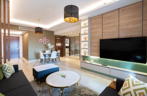 Jeddah Apartment | Pool View 2-Bedroom Apartment